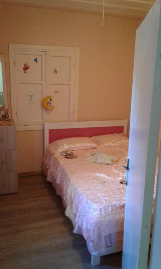 Villa Angela, Traditional Villa In The Village Agios Ioannis Peristeron  ภายนอก รูปภาพ