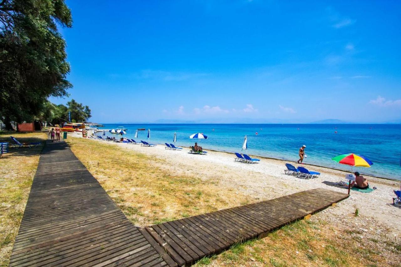 Villa Angela, Traditional Villa In The Village Agios Ioannis Peristeron  ภายนอก รูปภาพ