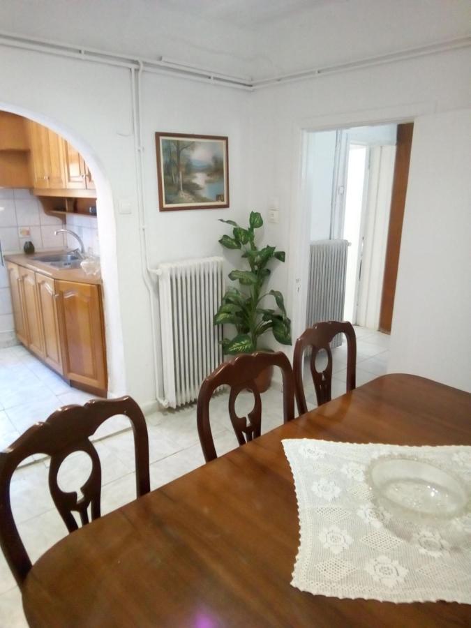 Villa Angela, Traditional Villa In The Village Agios Ioannis Peristeron  ภายนอก รูปภาพ